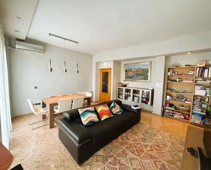 Sala d'estar de Dúplex en venda en Bétera amb Aire condicionat, Terrassa i Balcó