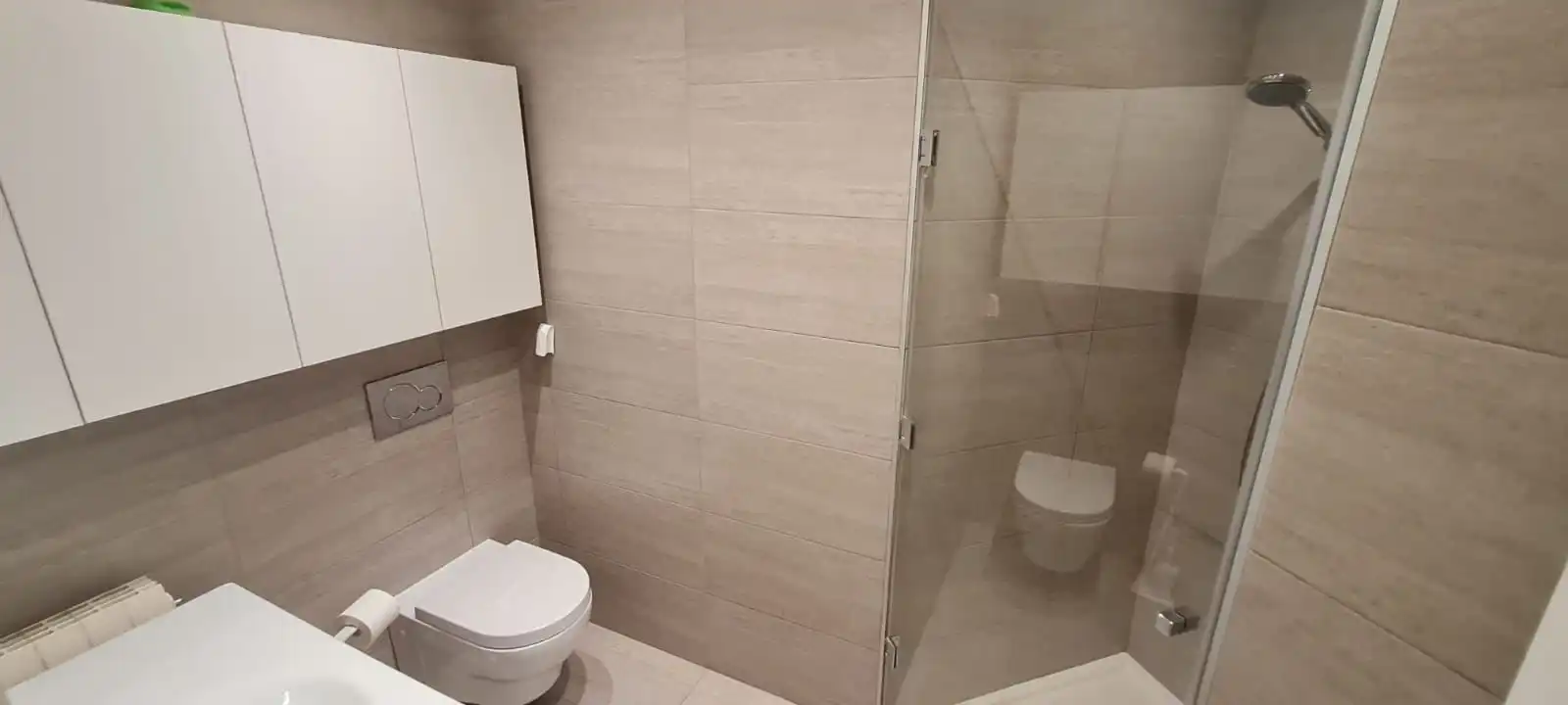 Baño de Piso de alquiler en Valladolid con Calefacción y Amueblado