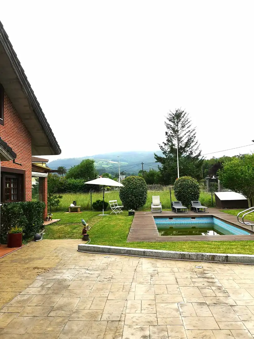 Jardí de Casa o xalet en venda en Guriezo amb Calefacció, Jardí privat i Terrassa