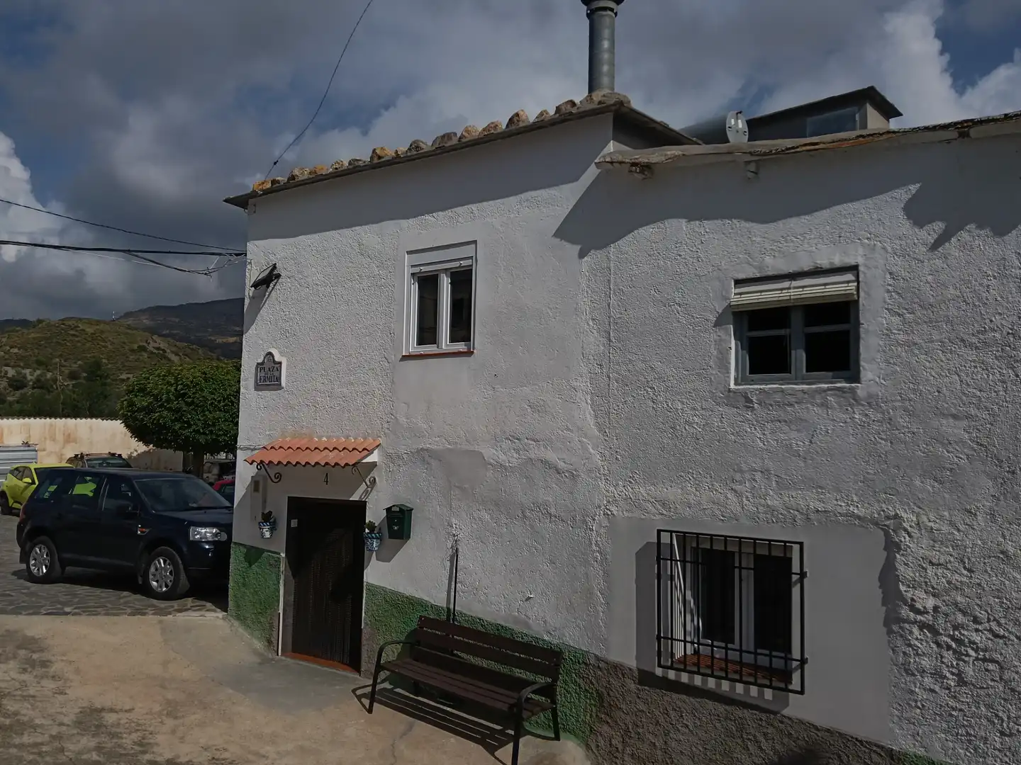 Vista exterior de Casa o xalet en venda en Cádiar amb Aire condicionat, Calefacció i Terrassa
