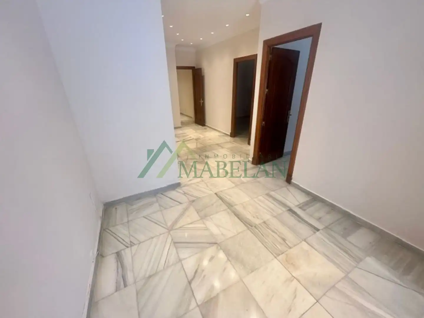 Office for rent in Jerez de la Frontera  with Heating