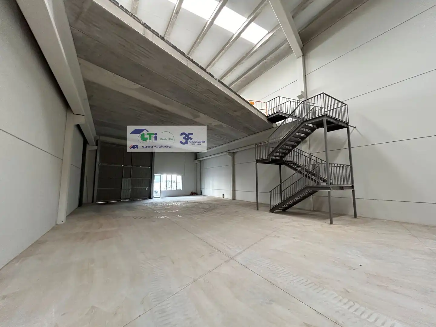 Industrial building for sale in PARQUE EMPRESARIAL MIRAFLORES, imagen 4