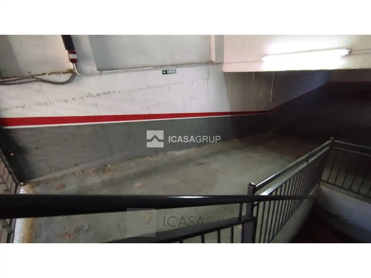 Einzelparkplatz zum Verkauf in Calle Badajoz, imagen 2