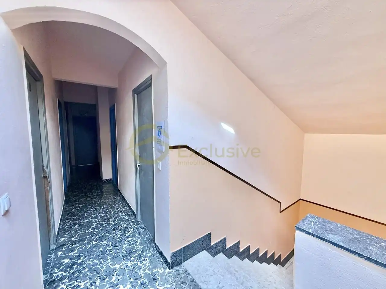 Piso en venta en Pravia con Calefacción, Parquet y Terraza