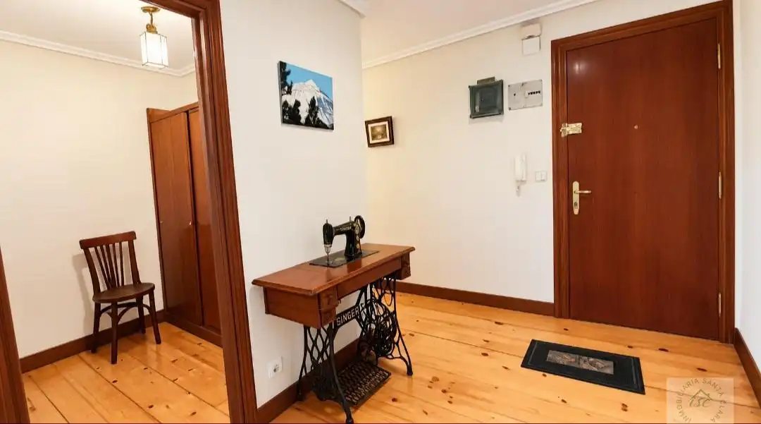Flat for sale in Ibaiondo