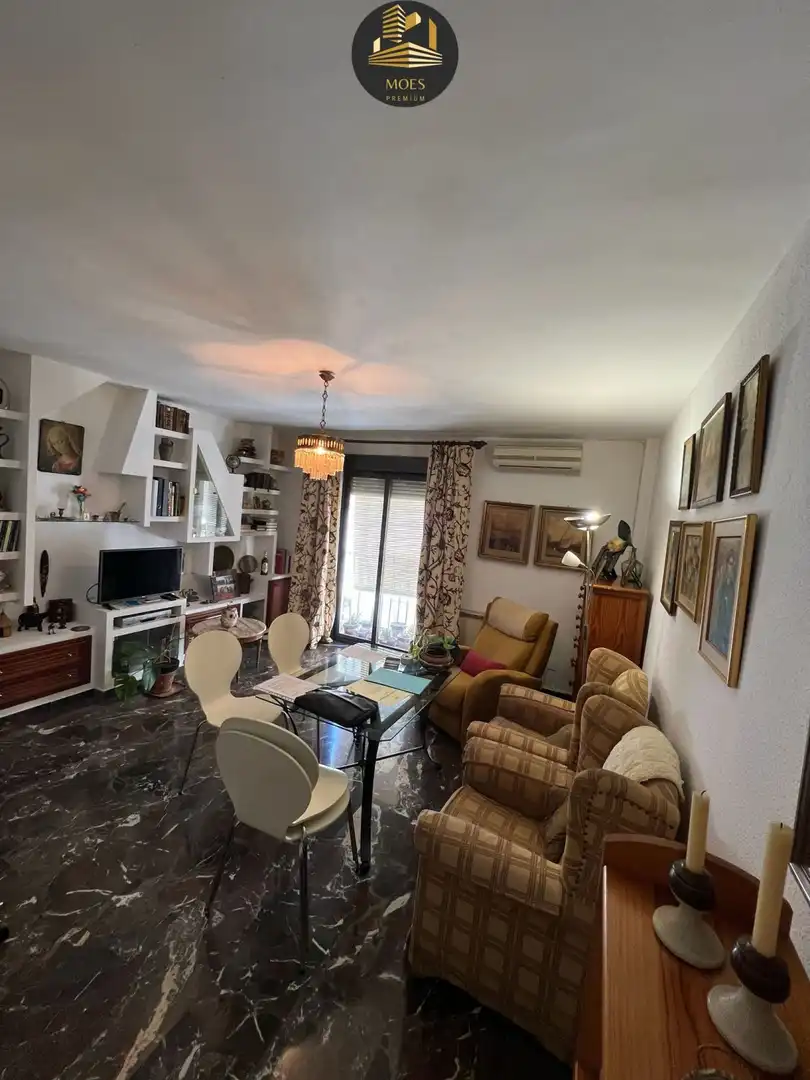 Piso con ascensor en venta en San Ildefonso - Catedral, imagen 2