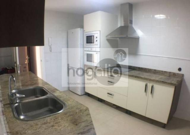 Piso en Alquiler en Bami - La Estrella