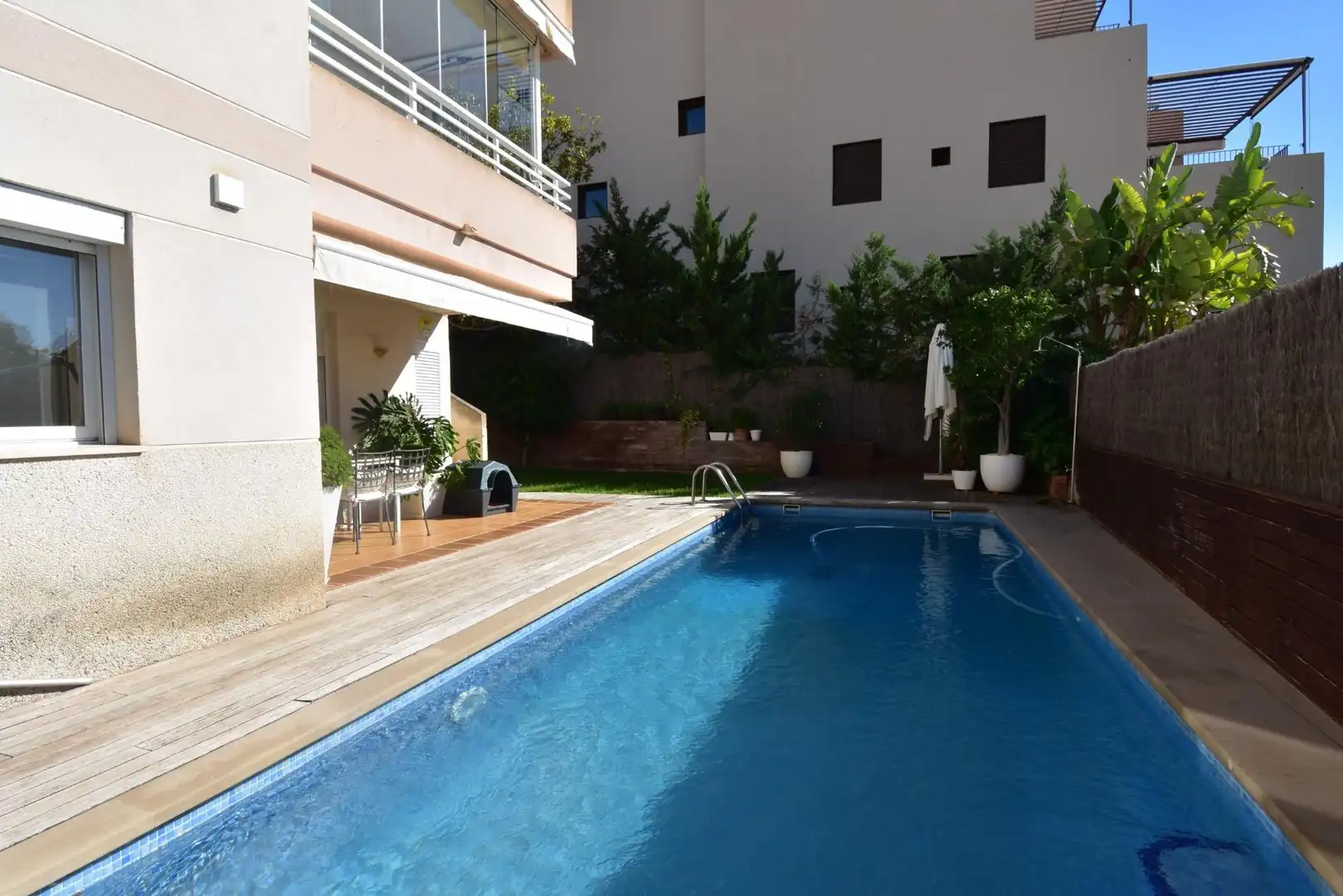 Piscina de Planta baja en venta en  Palma de Mallorca con Aire acondicionado, Calefacción y Jardín privado