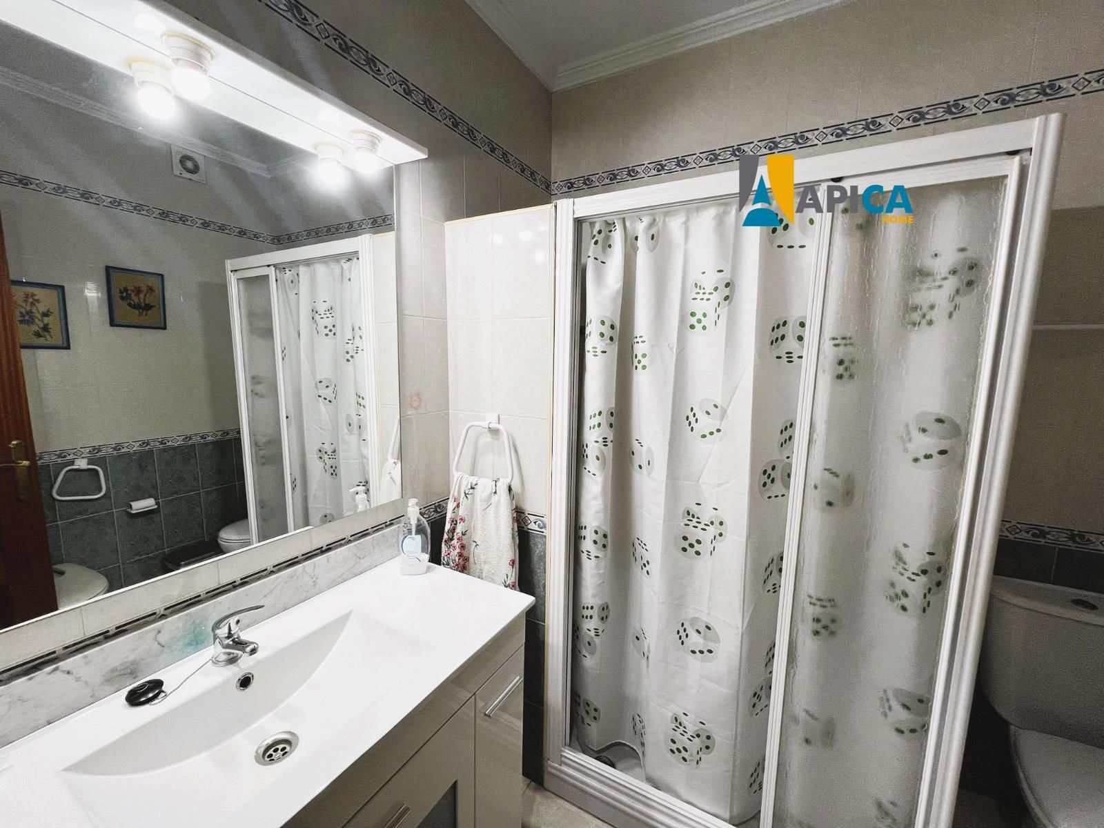 Bathroom of House or chalet for sale in Los Barrios  with Terrace and Furnished
