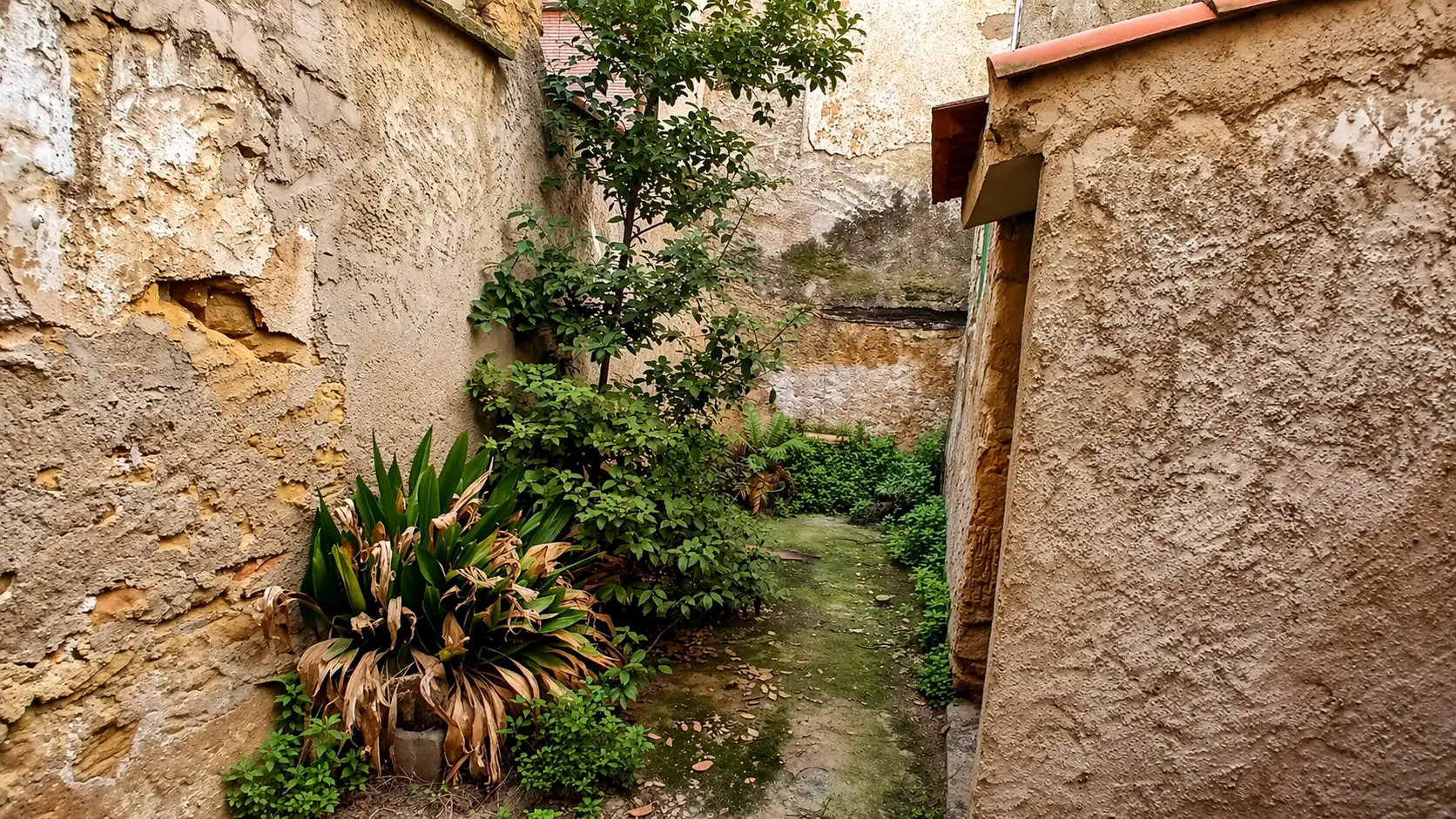 Casa adosada en venta en Calle Collado, 8, Valjunquera