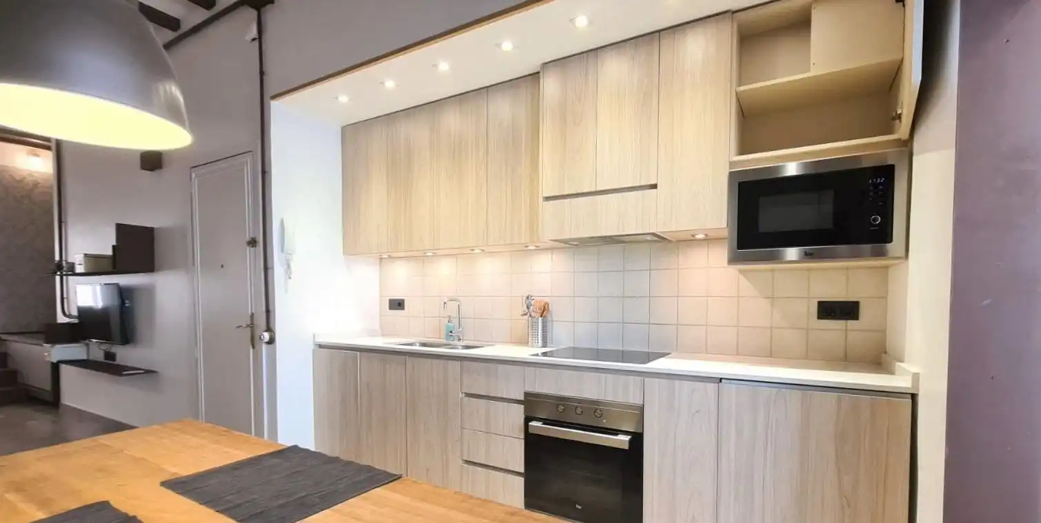 Kitchen of Lofts for sale in Barcelona  with Air Conditioner, Oven and Balcony