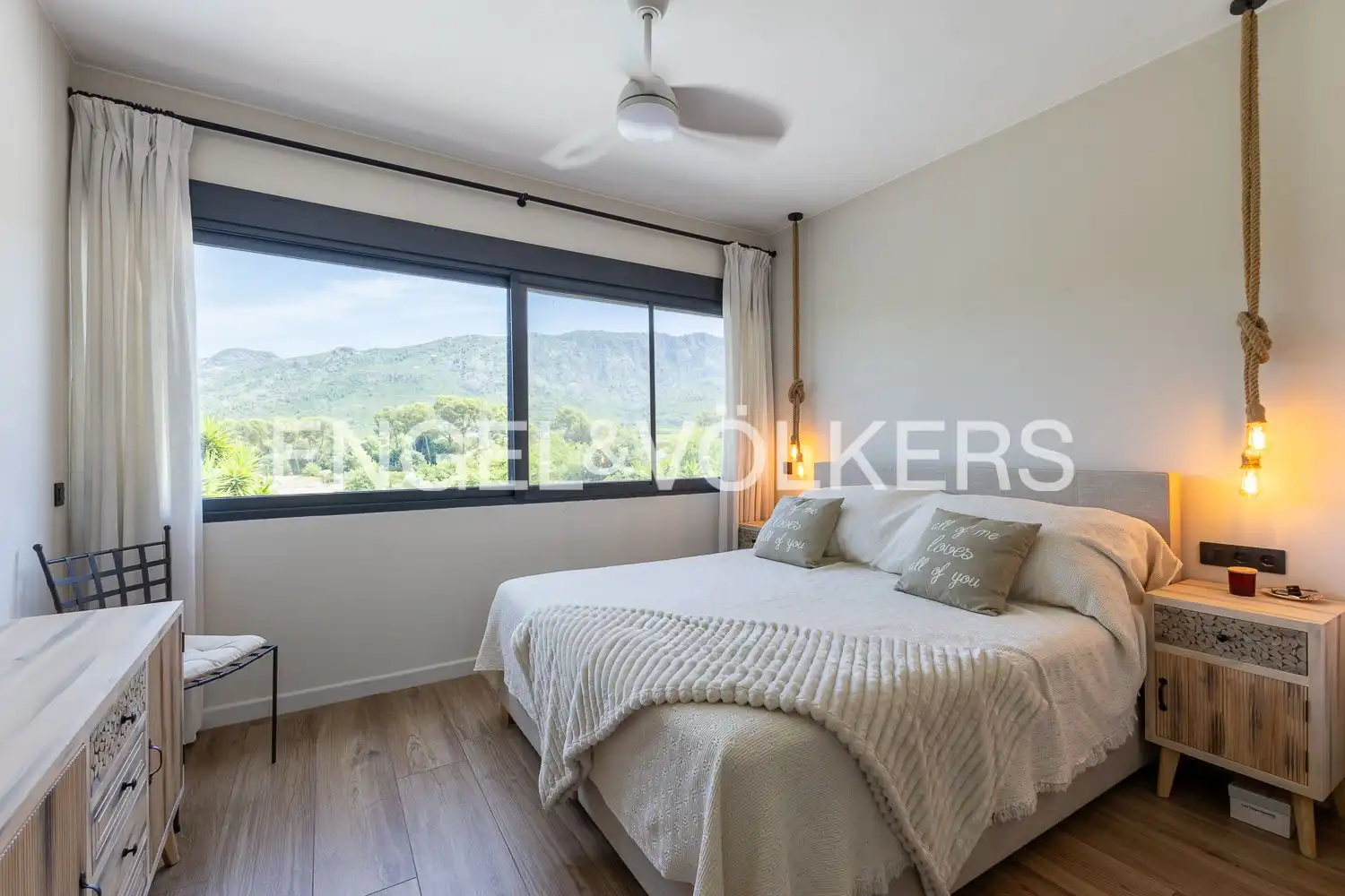 Habitación de Casa o chalet en venta en Carcaixent con Aire acondicionado, Calefacción y Jardín privado