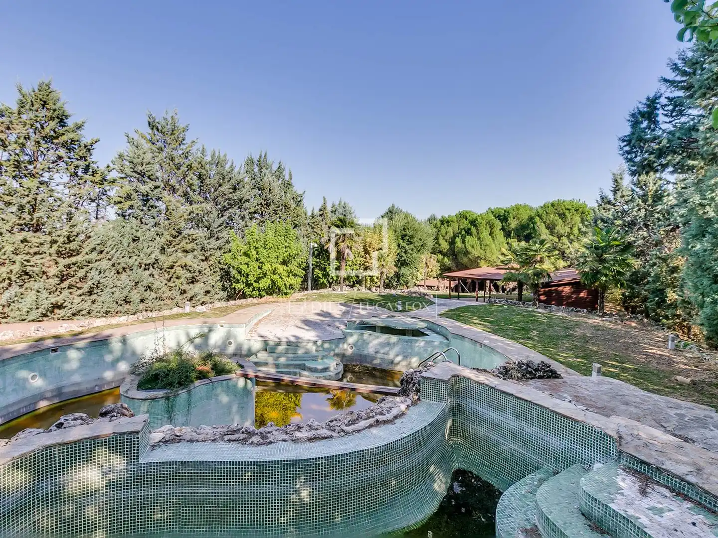 Piscina de Casa o chalet en venta en Algete con Aire acondicionado, Calefacción y Jardín privado