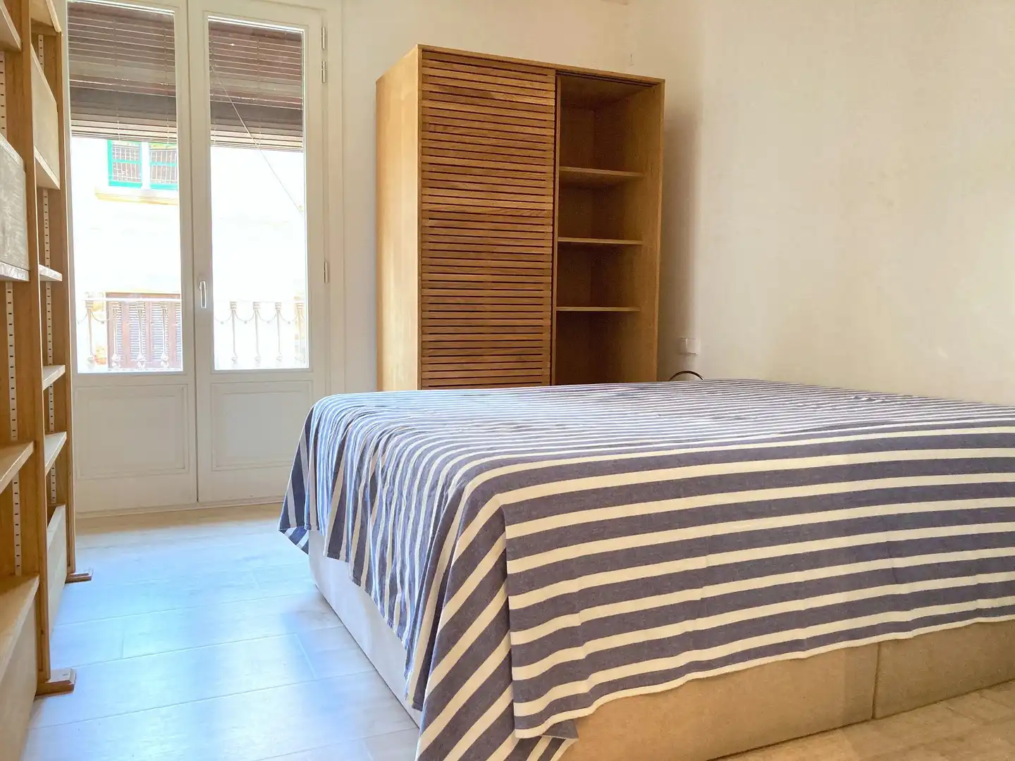 Appartement avec terrasse à vendre à Carrer de la Junta de Comerç, imagen 6