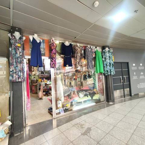Local comercial en Alquiler en De Tejeda en San Fernando