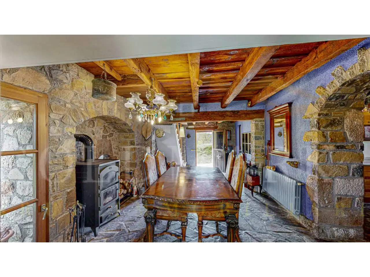 Comedor de Finca rústica en venta en Sant Jaume de Frontanyà con Calefacción y Jardín privado