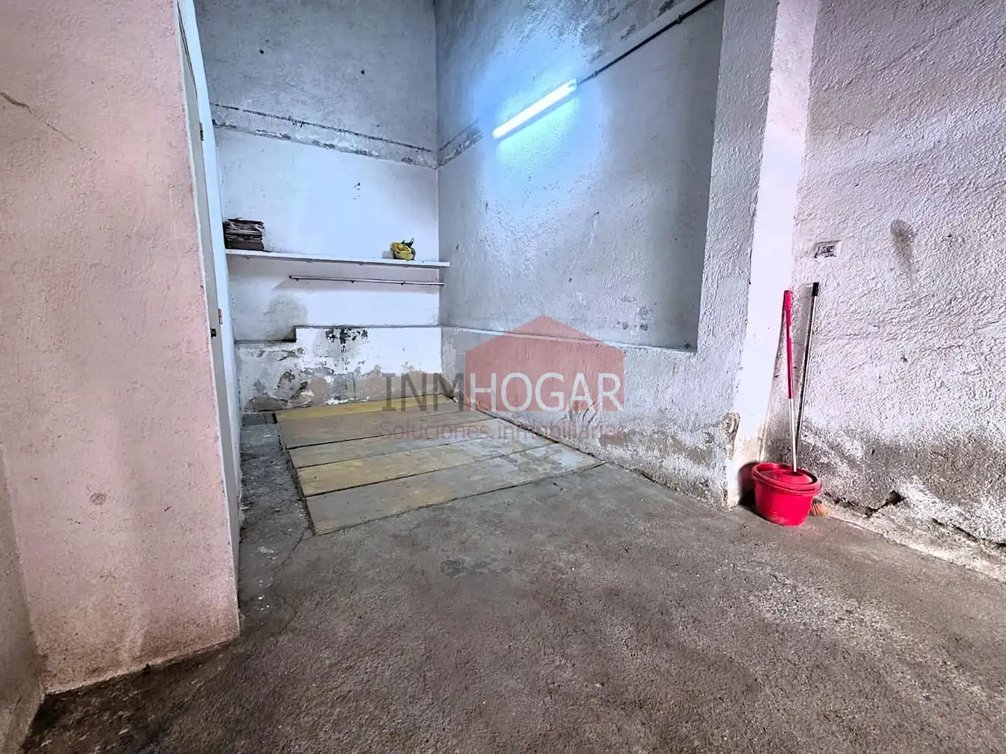 Piso en venta en Ávila con Calefacción, Parquet y Balcón