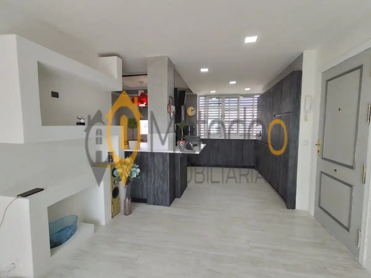 Kitchen of Flat for sale in Sevilla  with Air Conditioner, Heating and Storage room