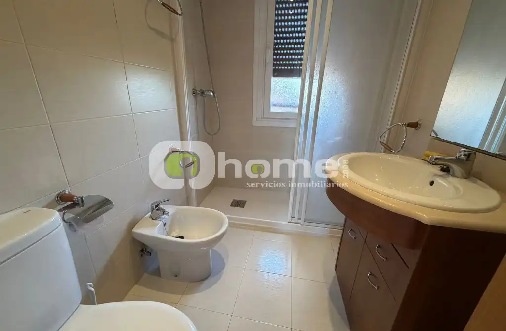 Bathroom of Flat for sale in Zamora Capital   with Heating and Terrace