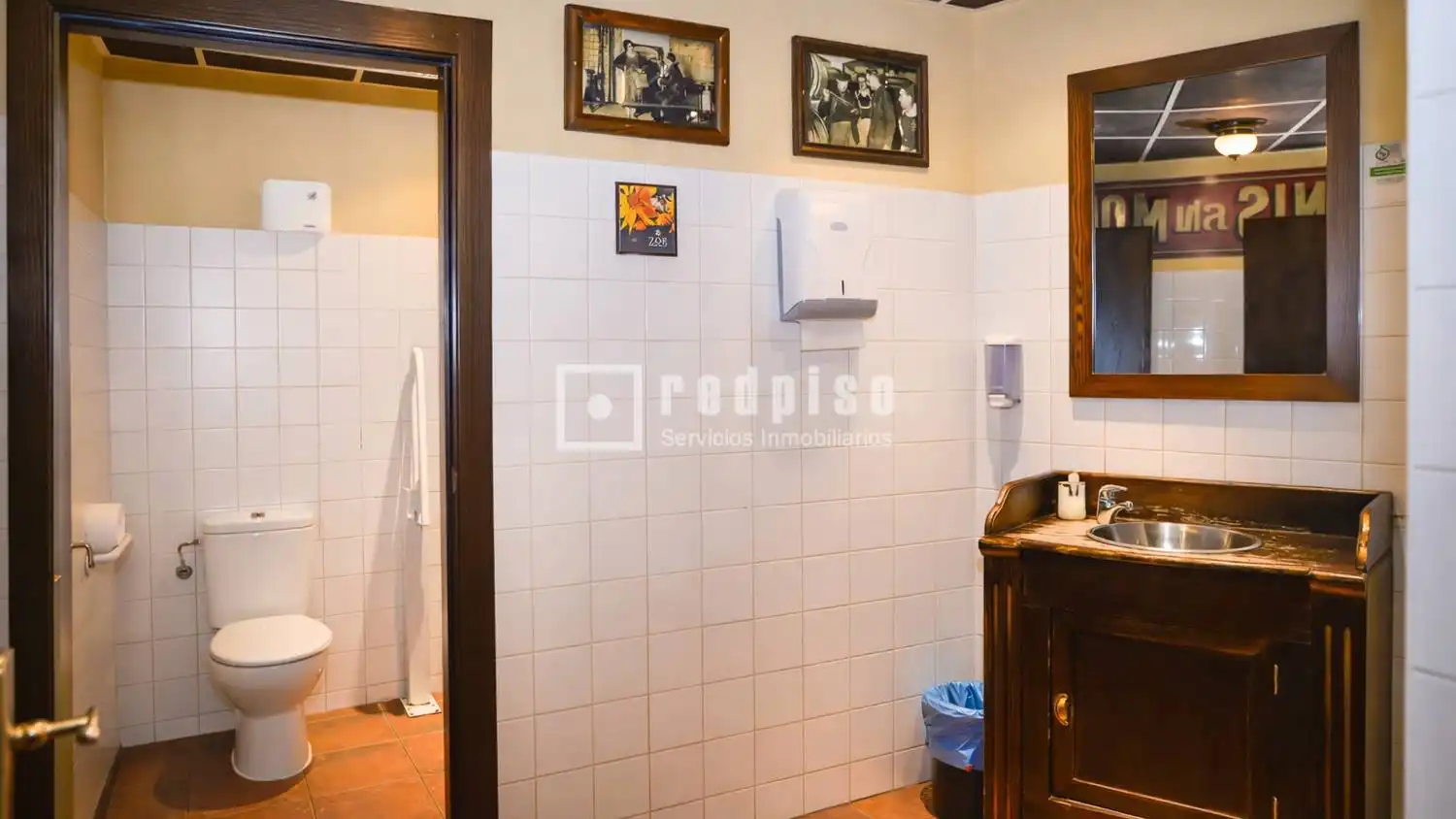 Badezimmer von Geschaftsraum zur Miete in Seseña mit Klimaanlage und Möbliert