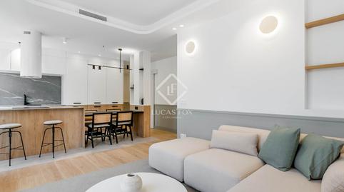 Foto 2 de Piso en venta en Trafalgar, Madrid