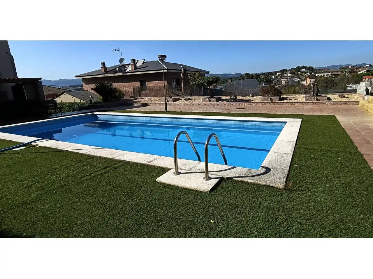 Piscina de Casa o xalet en venda en Lliçà d'Amunt amb Aire condicionat, Calefacció i Jardí privat