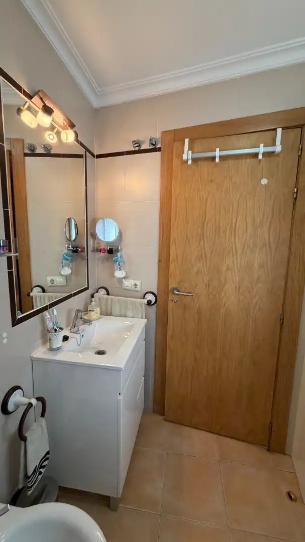 Bathroom of Flat for sale in Úbeda  with Air Conditioner, Heating and Terrace