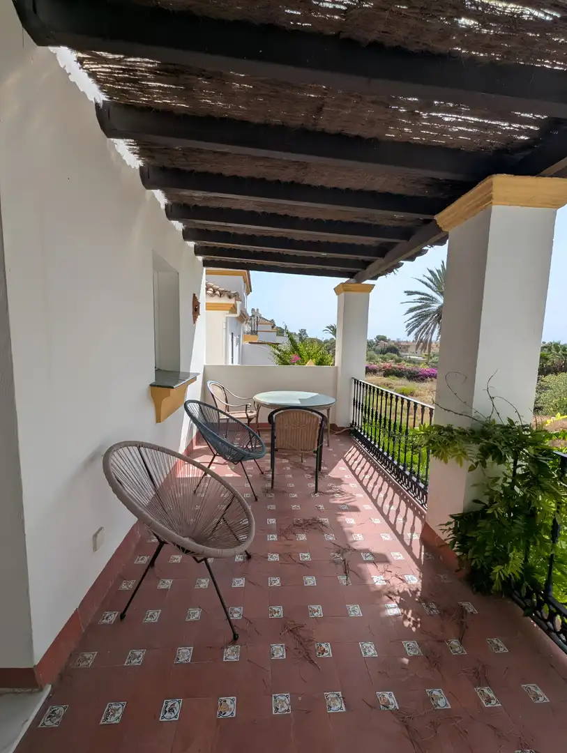 Terrassa de Casa adosada en venda en Estepona amb Aire condicionat, Terrassa i Piscina