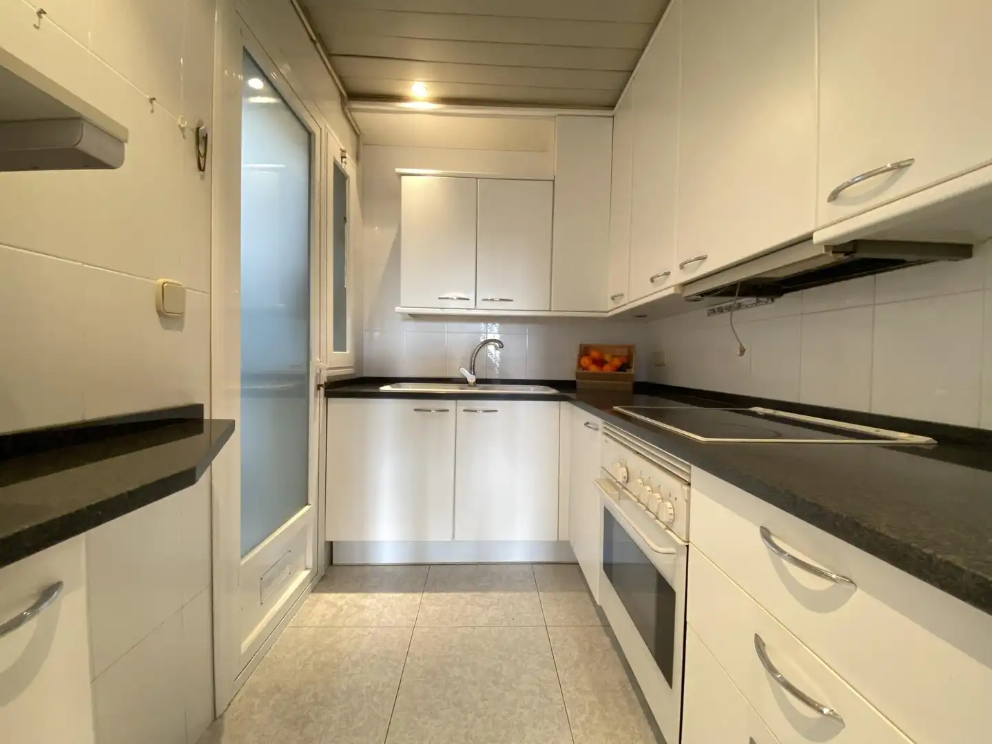 Cocina de Piso en venta en Terrassa con Balcón