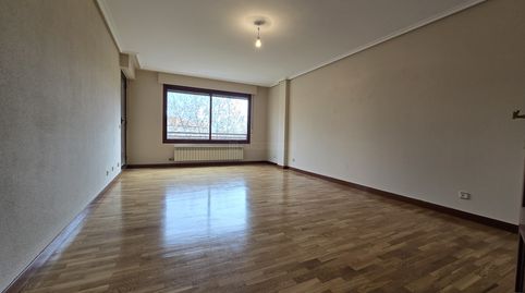 Foto 2 de Piso de alquiler en Logroño - Duques de Nájera, Juzgados, Logroño