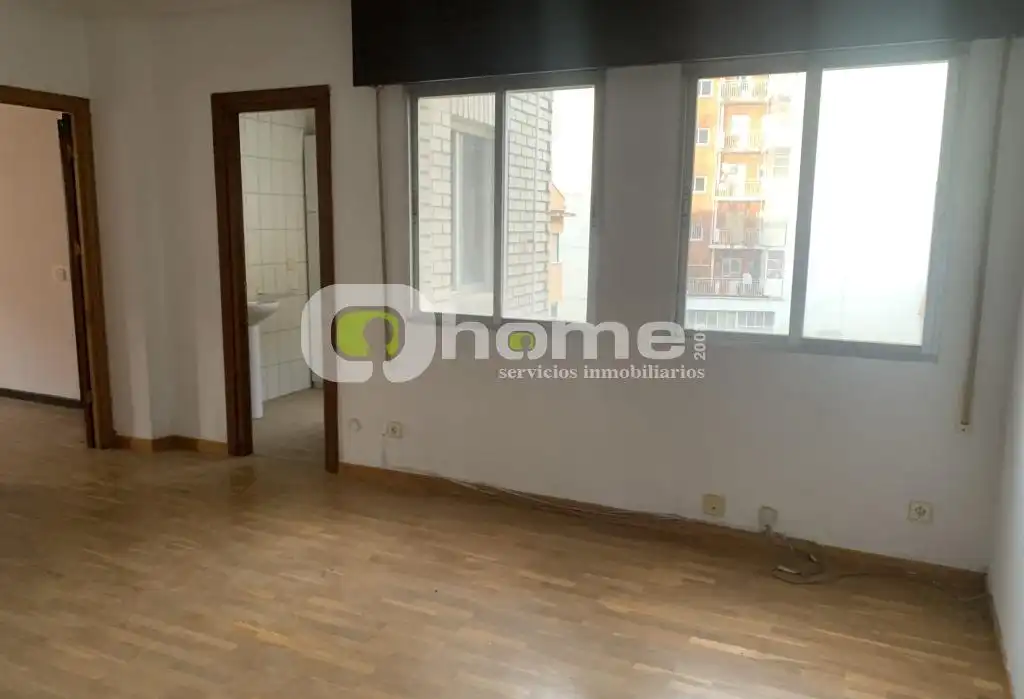Office space with lift for sale in Casco Antiguo, imagen 6