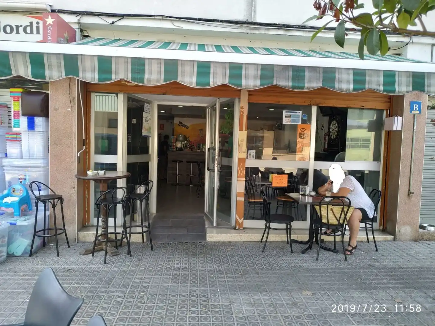 Local comercial en venda a Francesc Macià 159, imagen 2