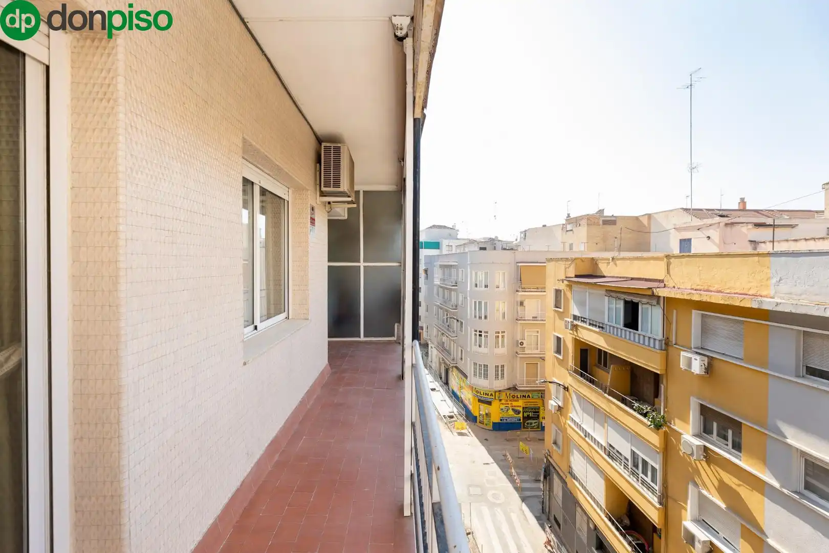 Wohnung mit Aufzug zum Verkauf in Calle Martínez Campos 3