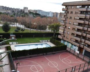 Swimming pool of Flat to rent in  Zaragoza Capital  with Air Conditioner, Heating and Parquet flooring