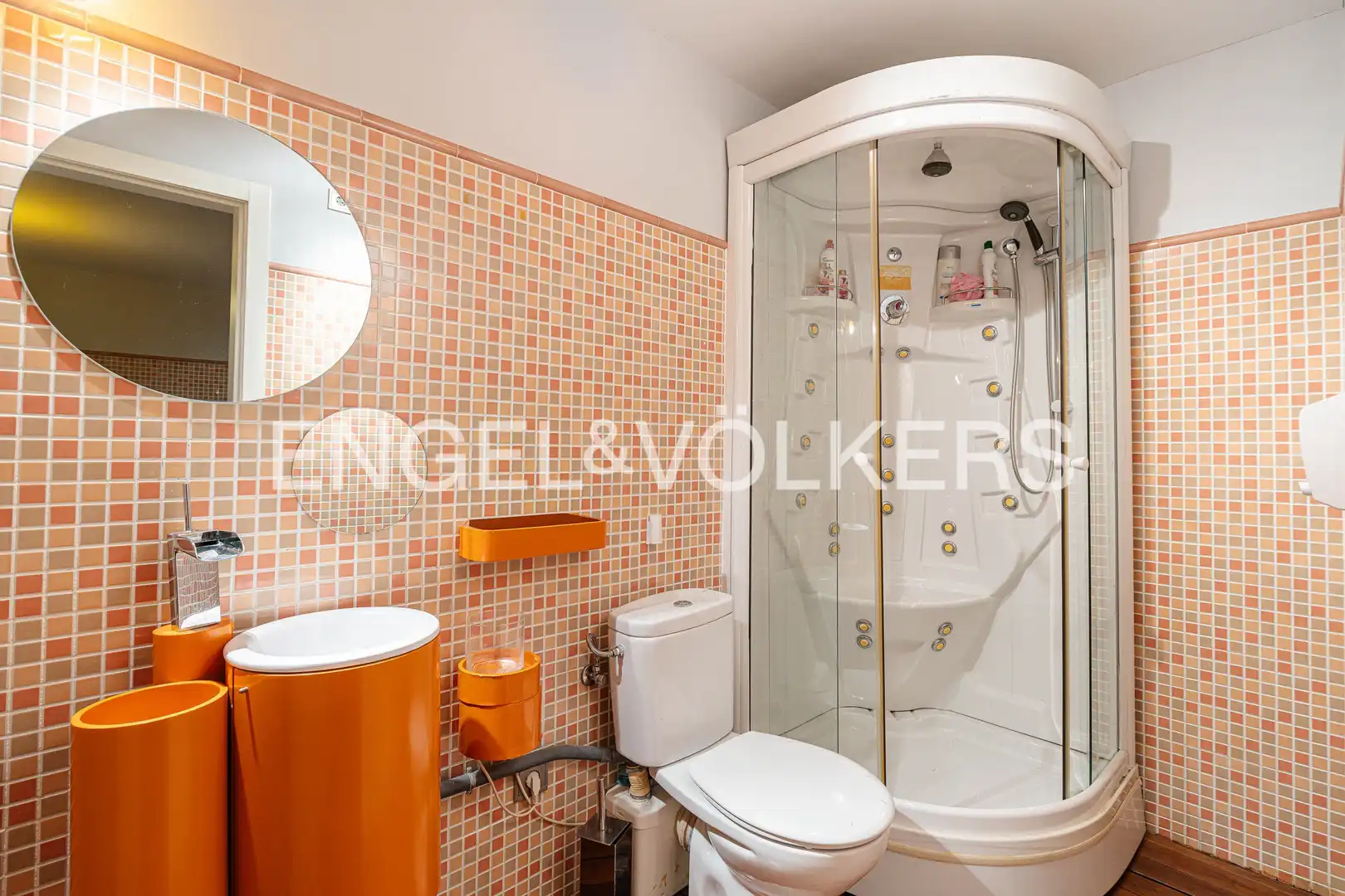 Bathroom of Detached homes for sale in Valdemoro  with Air Conditioner, Heating and Private garden