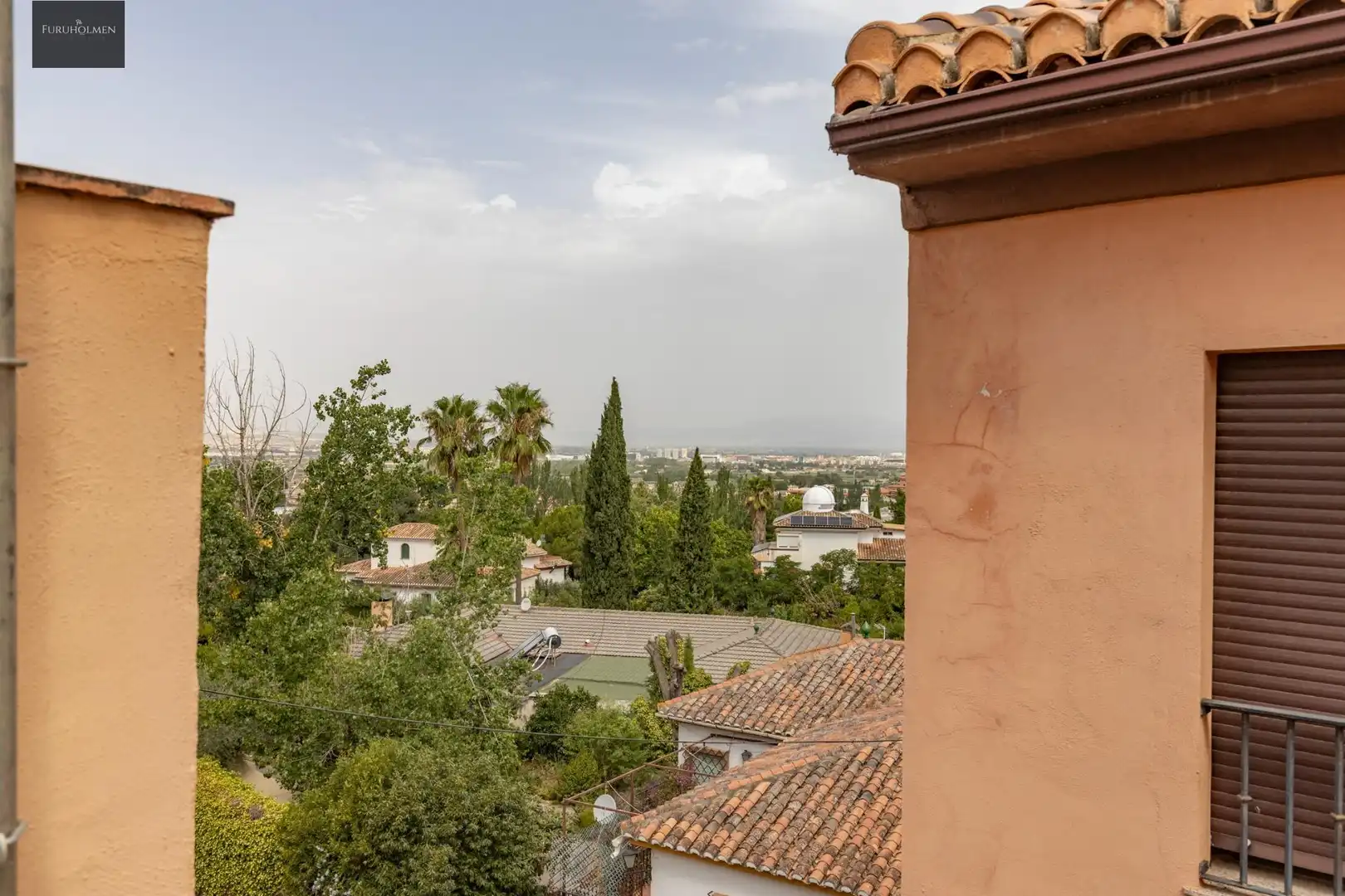 Vista exterior de Casa adosada en venda en Monachil amb Aire condicionat, Calefacció i Terrassa