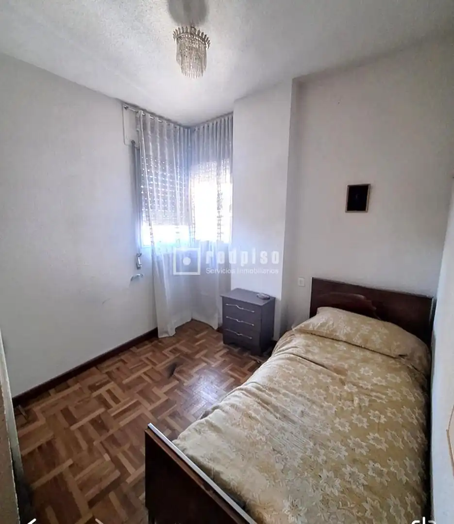 Habitación de Piso en venta en Madrid con Calefacción, Parquet y Amueblado