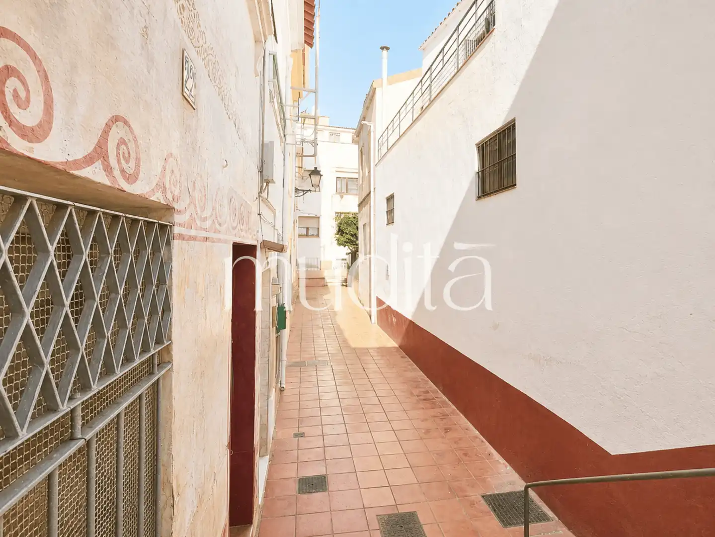 Vista exterior de Casa adosada en venta en El Masnou con Trastero y Balcón