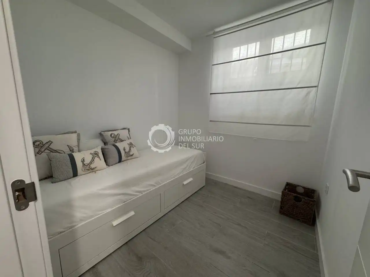 Habitación de Piso en venta en Cádiz con Amueblado