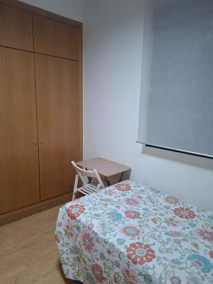 Habitación de Piso en venta en Mairena del Aljarafe con Aire acondicionado, Calefacción y Jardín privado