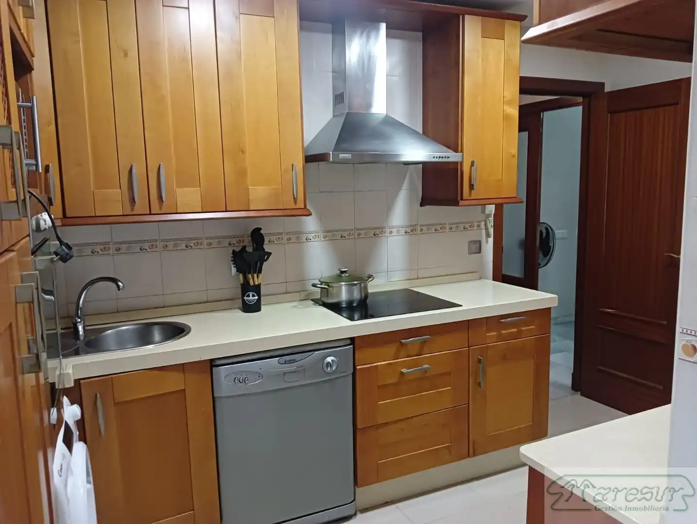 Cocina de Piso en venta en San Fernando con Aire acondicionado