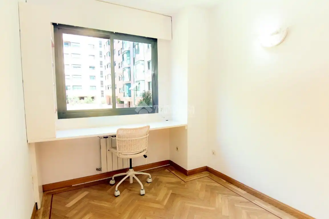 Flat with pool for sale in Barajas, imagen 19