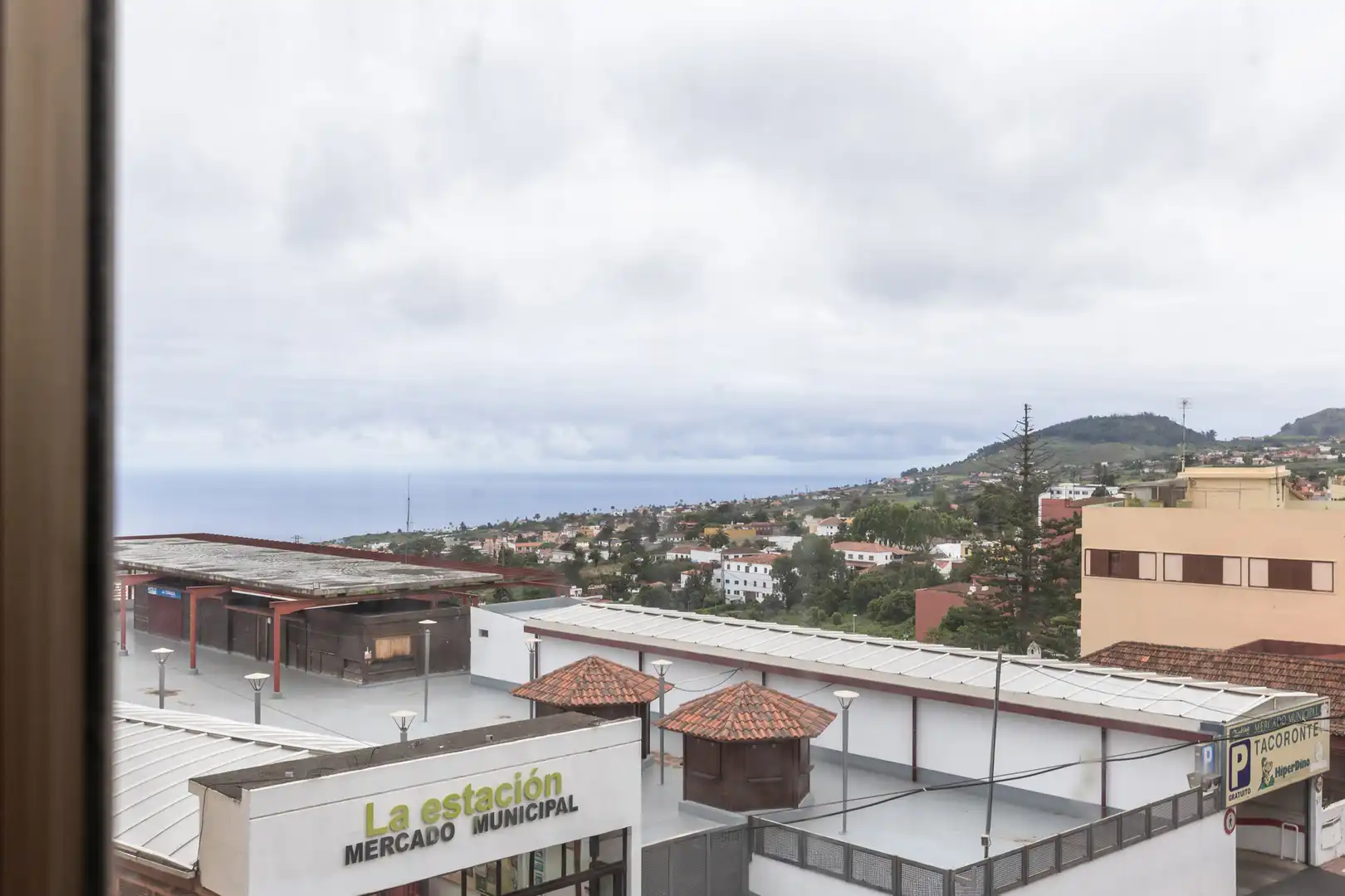 Vista exterior de Local en venta en Tacoronte