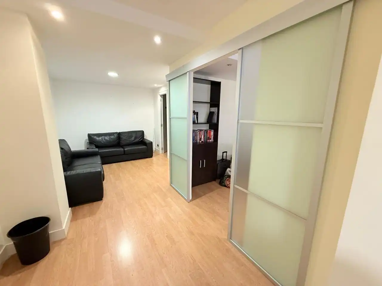 Büro zum Verkauf in Castro-Urdiales mit Heizung