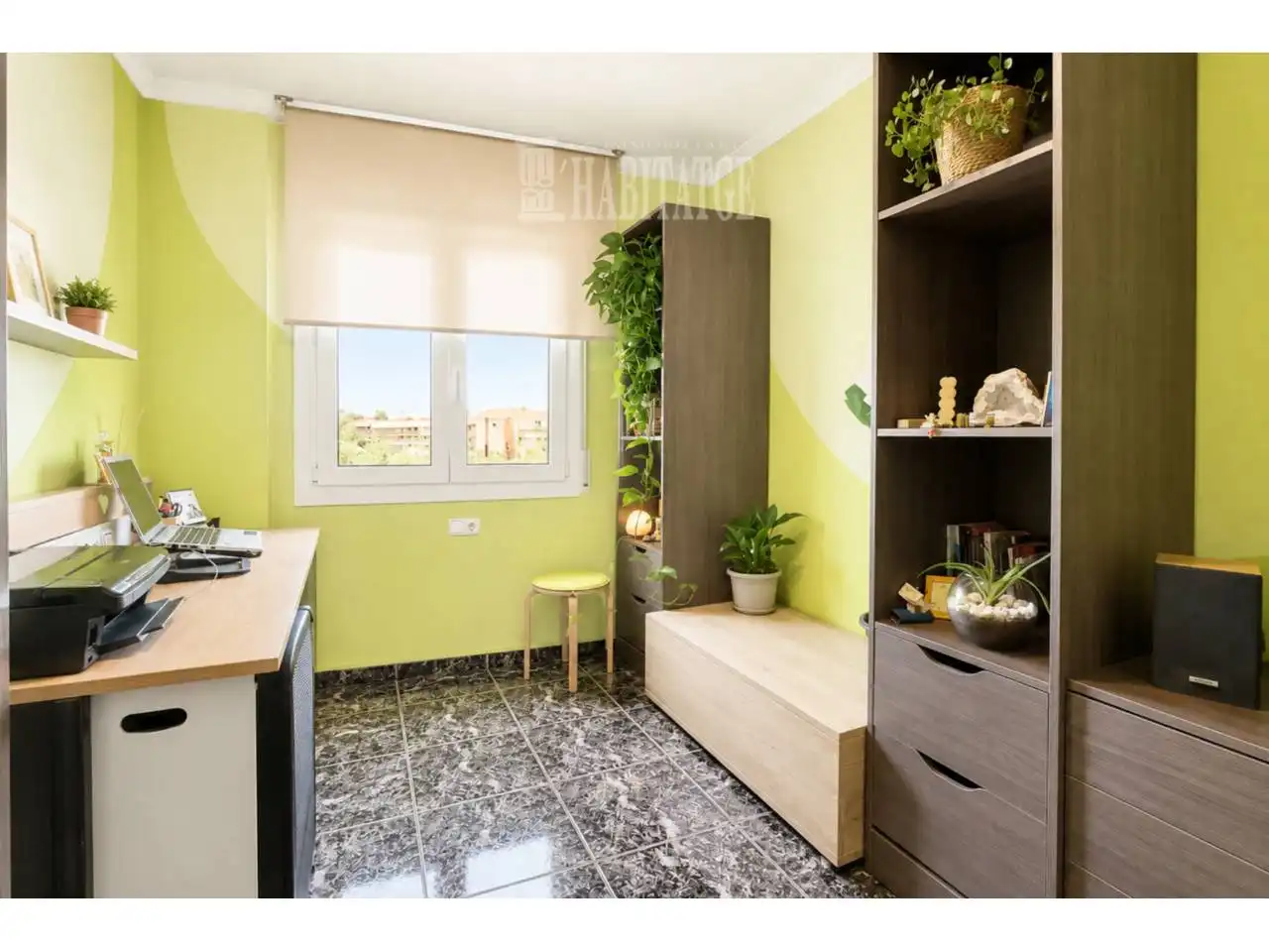 Cocina de Piso en venta en Manlleu con Calefacción, Terraza y Balcón