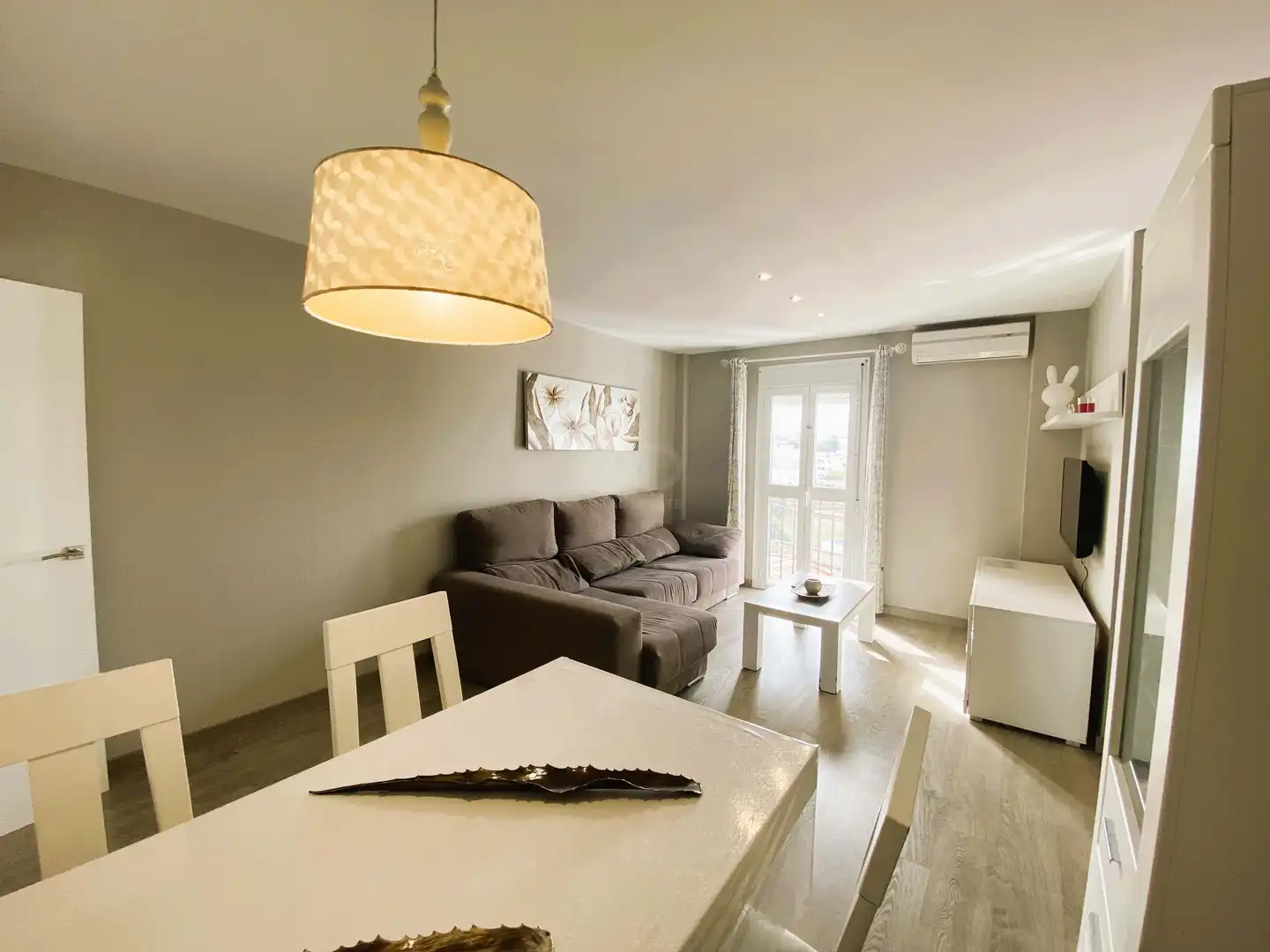 Living room of Flat for sale in Chiclana de la Frontera  with Air Conditioner and Heating