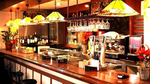 Photo 2 of Premises for sale in Apóstol Santiago,  Madrid Capital