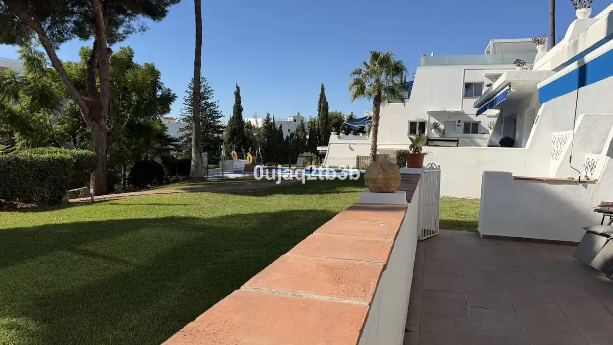 Home with pool for sale in Nueva Andalucía, imagen 19