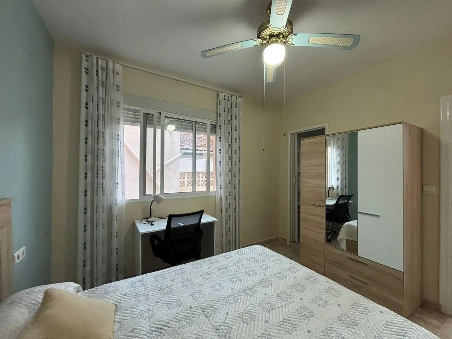 Dormitori de Casa o xalet de lloguer en Los Alcázares