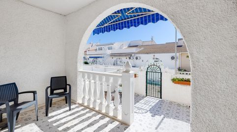 Foto 2 de Casa adosada en venda a Calle Mozart, 391, Zona Carrefour - Urbanizaciones, Torrevieja